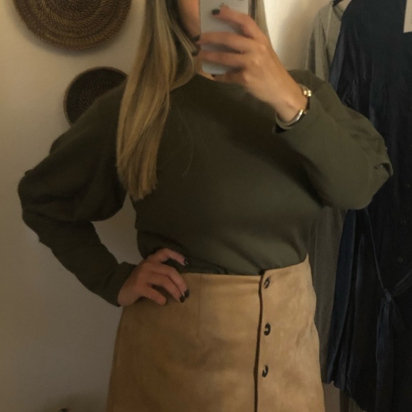 Ella Sweatshirt - Picture 1 of 2